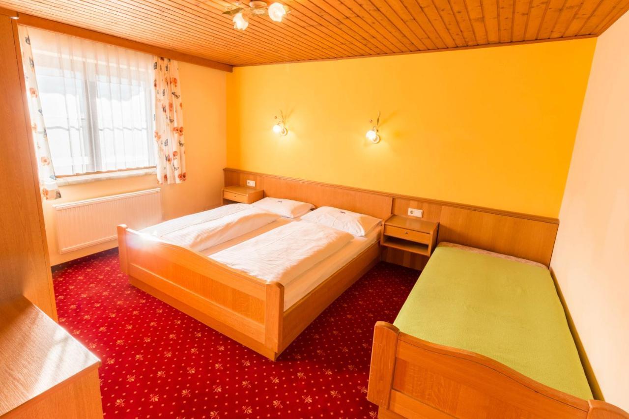 Hotel Weissenstein Sankt Michael im Lungau Extérieur photo