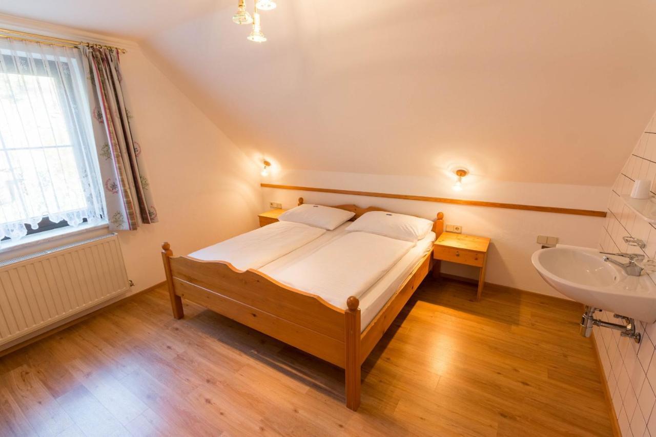 Hotel Weissenstein Sankt Michael im Lungau Extérieur photo