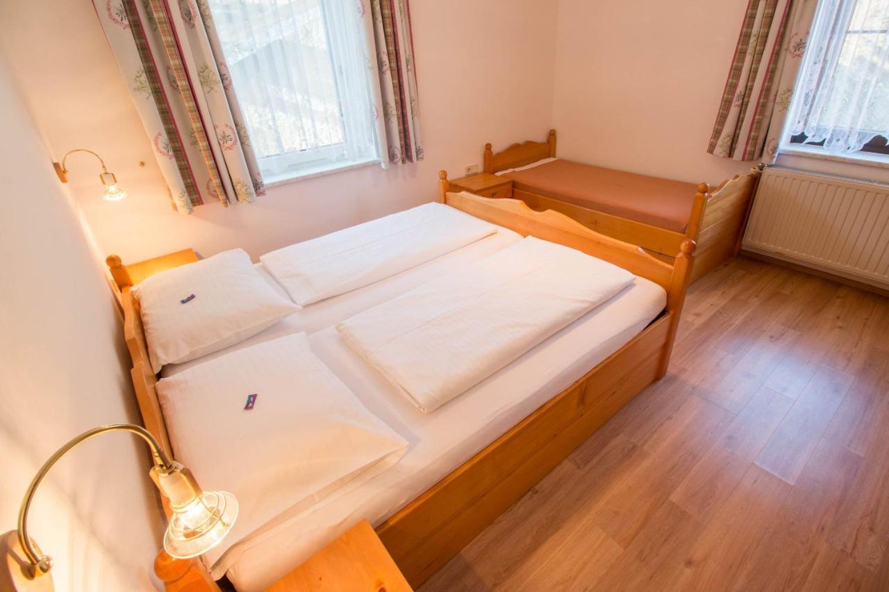 Hotel Weissenstein Sankt Michael im Lungau Extérieur photo
