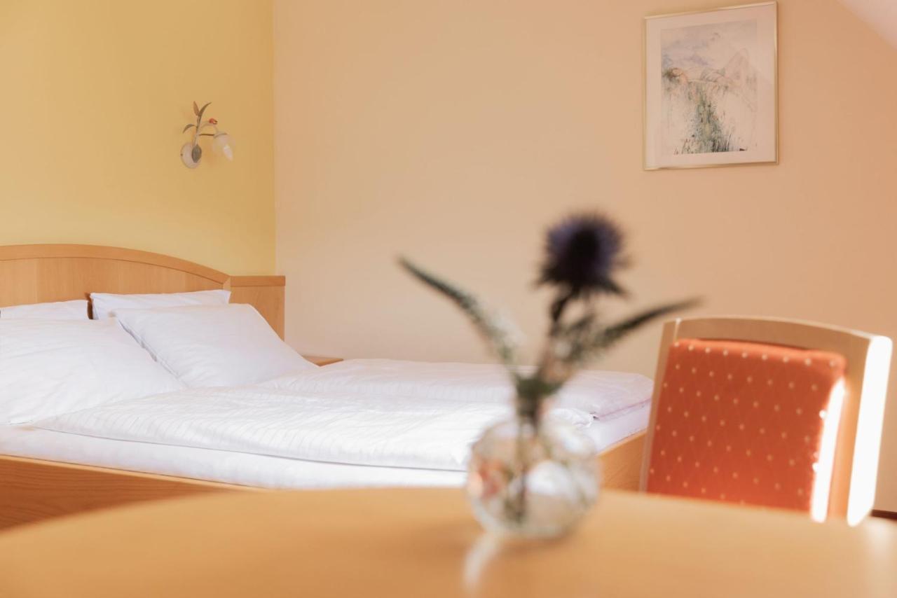 Hotel Weissenstein Sankt Michael im Lungau Extérieur photo