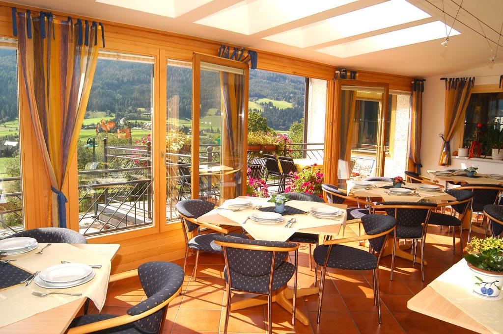 Hotel Weissenstein Sankt Michael im Lungau Extérieur photo
